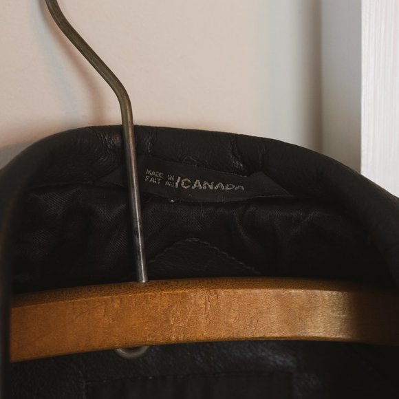 Vintage Cowhide Made in Canada Jacket - Picture 12 of 13